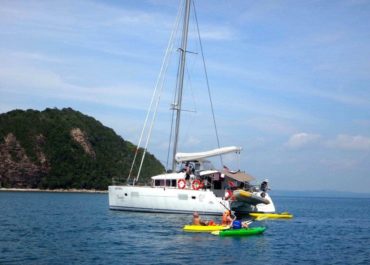 Yacht Ximula Kayak Activity
