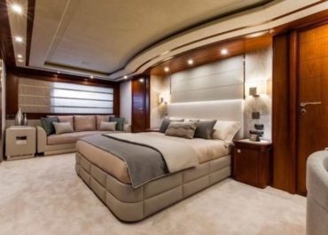Yacht Eagle Wings 3 Bedroom