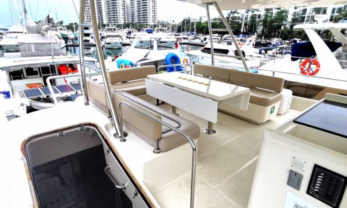Yacht Rental Sitting Deck